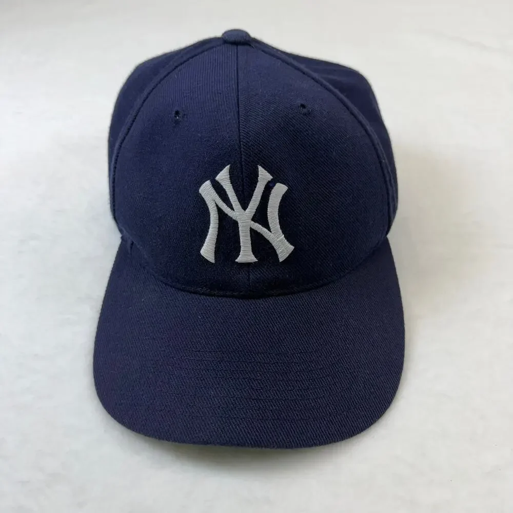 Vintage New York Yankees Sports Specialties Plain Logo Snapback Hat World Series